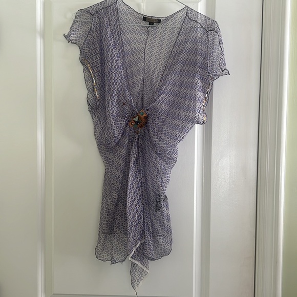 Rozae Nichols blouse with gold accents - Picture 7 of 7